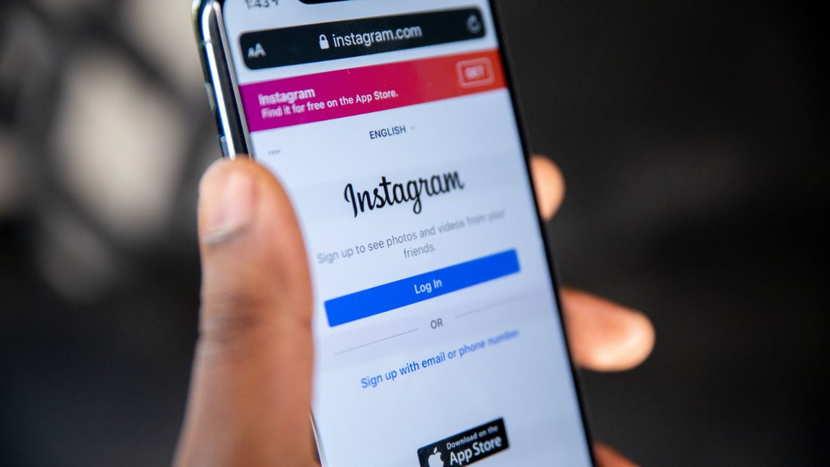 instagram-testing-new-feature-to-allow-users-have-more-control-on-what-they-see-details